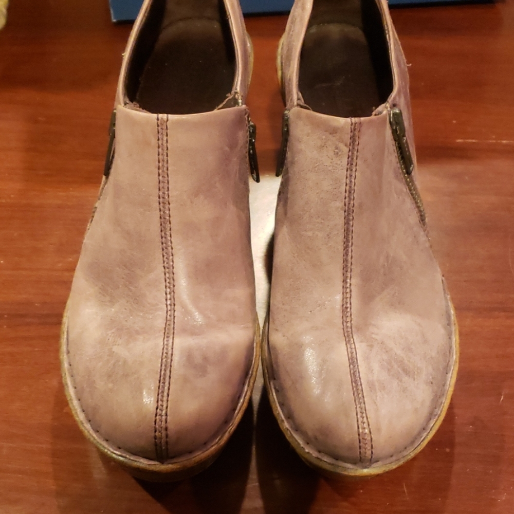 Distressed look Born Heeled Booties